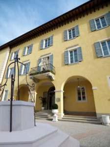 Matilde Di Canossa Golf Spa & Hotel Resort Реджонель-Эмилия Экстерьер фото
